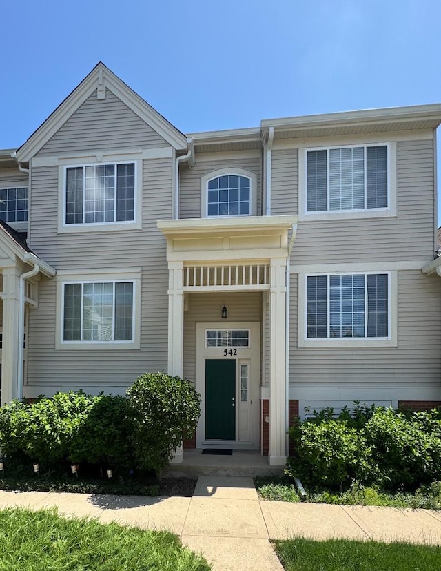 542 Cary Woods Cir, Cary, IL 60013 - view of townhome / multi-family property