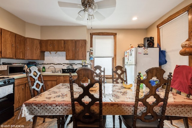 4330 S Talman Ave, Chicago, IL 60632 - dining space featuring a ceiling fan and recessed lighting