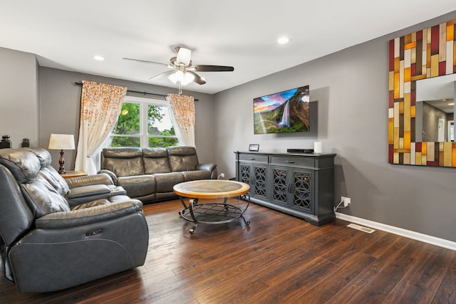 492 Winthrop Ave, Glendale Heights, IL 60139 - living room with wood finished floors, a ceiling fan, and recessed lighting