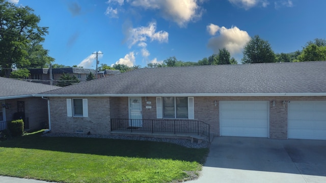 308 E Oak St, Watseka, IL 60970 - photo 3