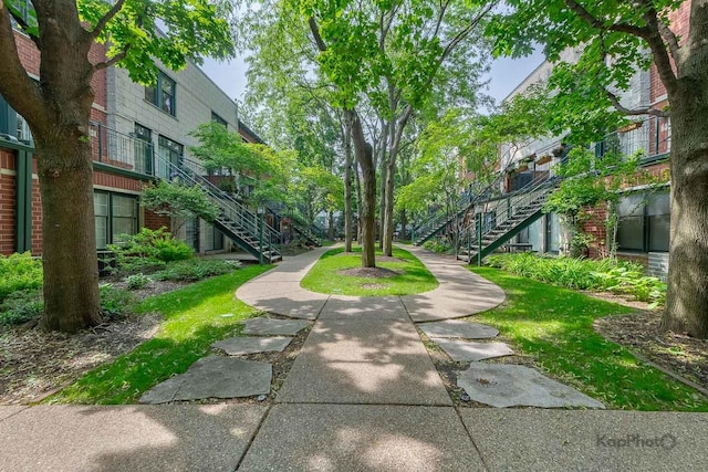 1812 S State St Unit 28, Chicago, IL 60616 - view of home's community featuring stairway