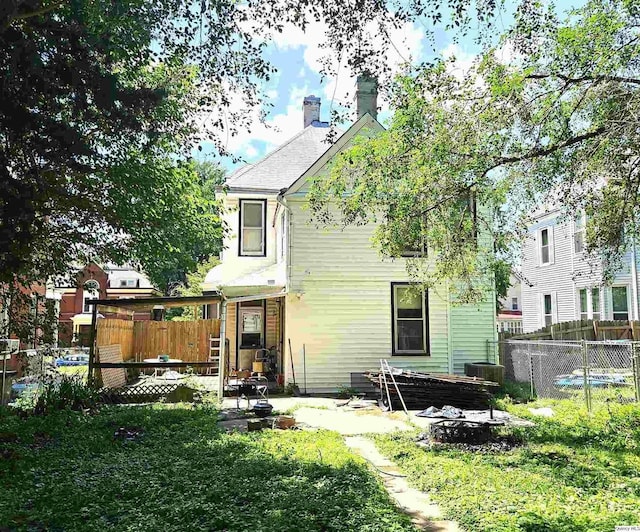 1120 N 8th St, Quincy, IL 62301 - photo 2