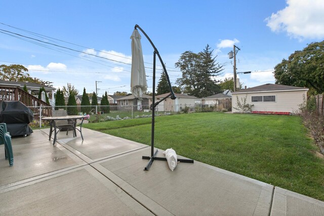 5901 N Navarre Ave, Chicago, IL 60631 - fenced backyard featuring area for grilling and a patio area