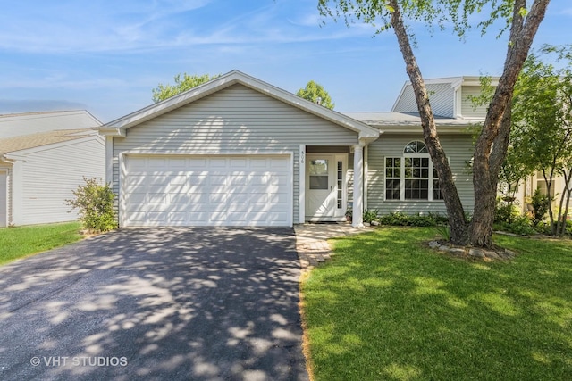506 Lauren Ln, Island Lake, IL 60042 - photo 2