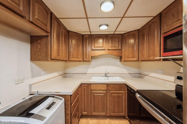 3325 Kirchoff Rd Unit 3E, Rolling Meadows, IL 60008 - kitchen with electric stove, light wood finished floors, a drop ceiling, light countertops, and dishwasher