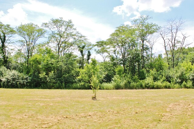 2304 Oakwood Ln, Marseilles, IL 61341