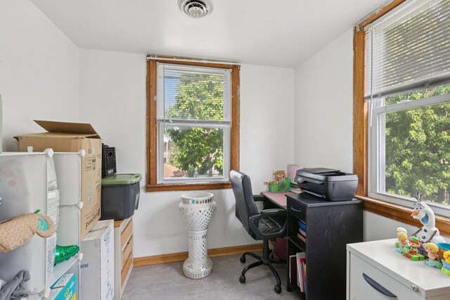 8445 S Marquette Ave, Chicago, IL 60617 - photo 19