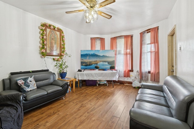 8445 S Marquette Ave, Chicago, IL 60617 - photo 4