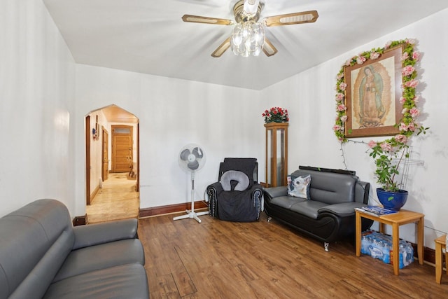 8445 S Marquette Ave, Chicago, IL 60617 - photo 5