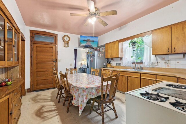 8445 S Marquette Ave, Chicago, IL 60617 - photo 10