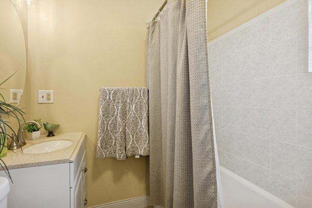 6912 N Osceola Ave, Chicago, IL 60631 - full bath with vanity and shower / tub combo