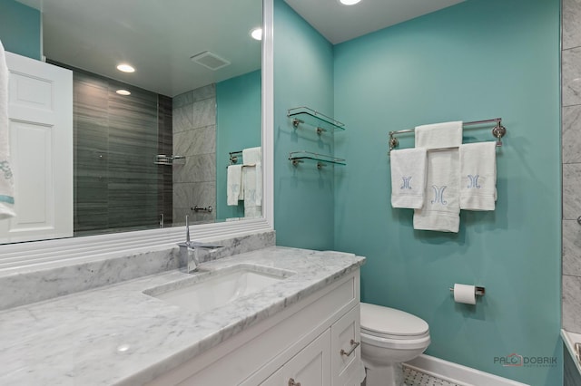 1350 N Western Ave Unit 106, Lake Forest, IL 60045 - full bath with vanity and recessed lighting