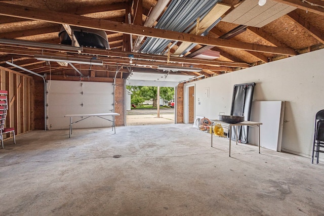 906 N State St, Marengo, IL 60152 - view of garage
