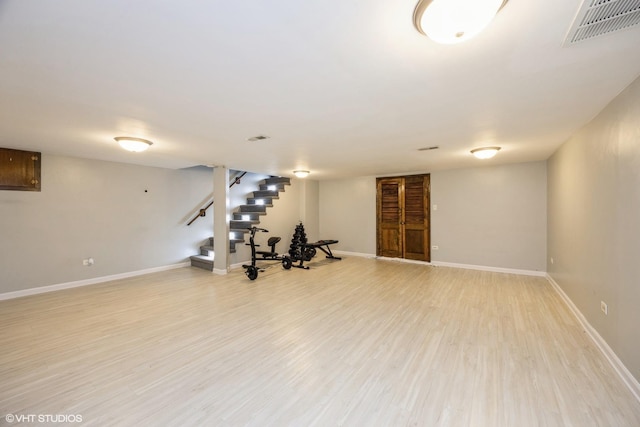 4 Cour La Salle Ct, Palos Hills, IL 60465 - workout area featuring light wood finished floors and baseboards