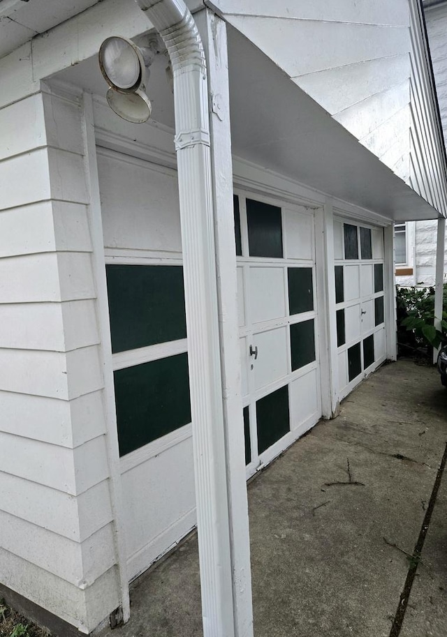 453 E Chicago St, Elgin, IL 60120 - photo 2