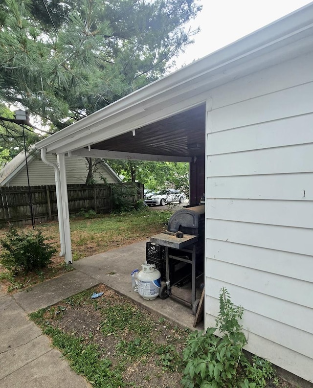 453 E Chicago St, Elgin, IL 60120 - photo 3