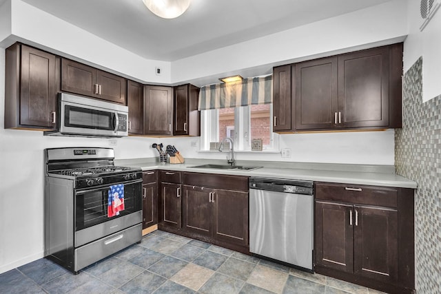 10140 S Spaulding Ave, Evergreen Park, IL 60805 - photo 9