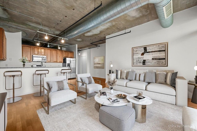 1550 S Blue Island Ave Unit 524, Chicago, IL 60608 - photo 4