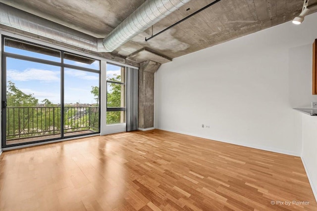 1550 S Blue Island Ave Unit 524, Chicago, IL 60608 - photo 5