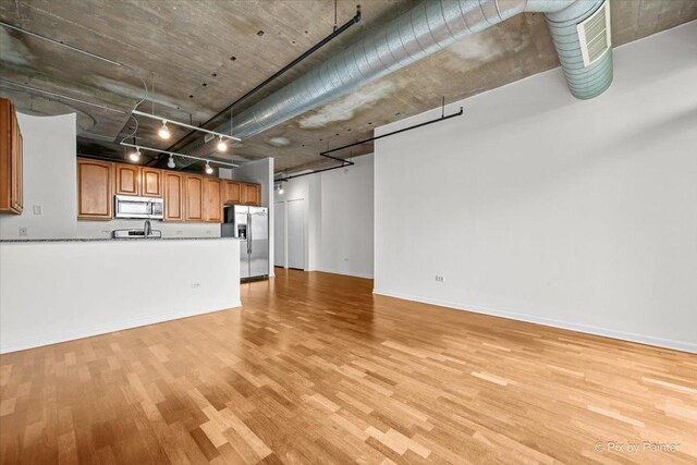 1550 S Blue Island Ave Unit 524, Chicago, IL 60608 - photo 8