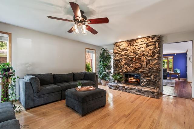 1424 E Jonquil Cir, Arlington Heights, IL 60004 - photo 14