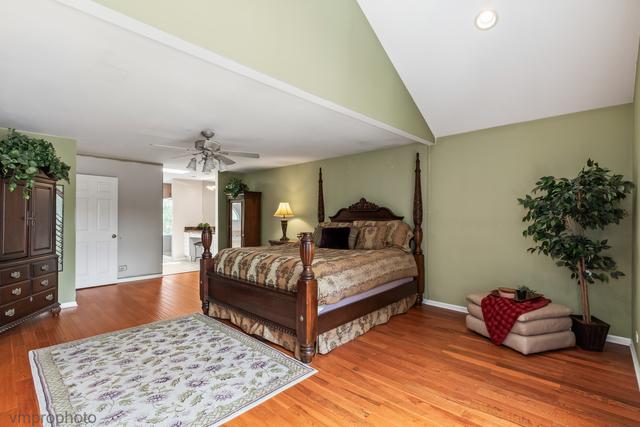 1424 E Jonquil Cir, Arlington Heights, IL 60004 - photo 21