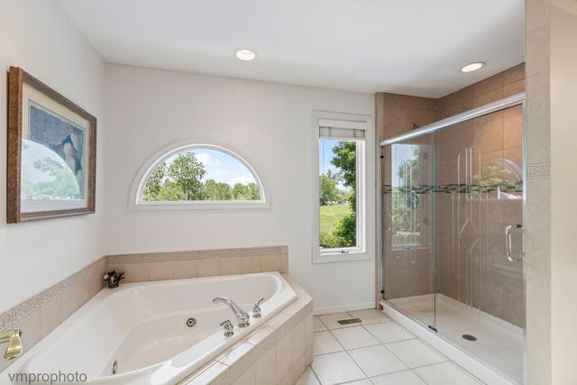 1424 E Jonquil Cir, Arlington Heights, IL 60004 - photo 23