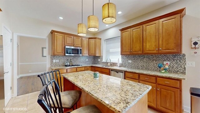 528 Terrace Ln, South Elgin, IL 60177 - photo 11