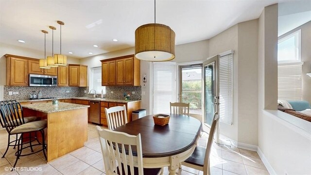 528 Terrace Ln, South Elgin, IL 60177 - photo 9