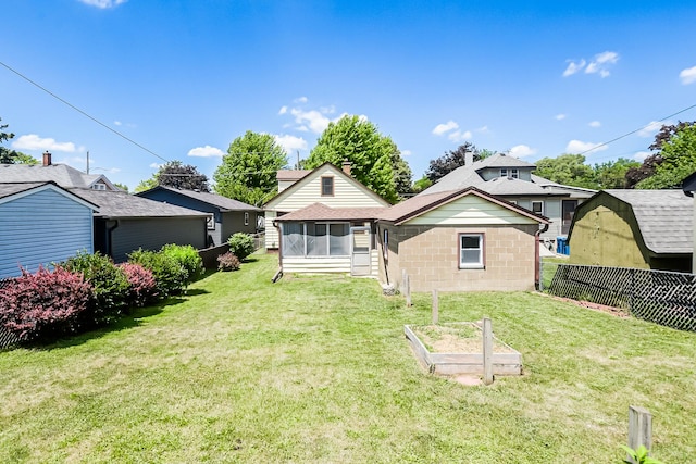 904 Bowditch Ave, Aurora, IL 60506 - photo 2