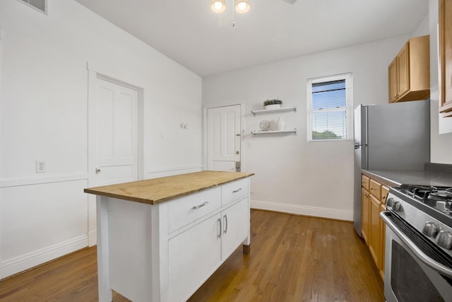 1848 W Cermak Rd Unit 3, Chicago, IL 60608 - kitchen with wood counters, dark wood finished floors, gas stove, and open shelves