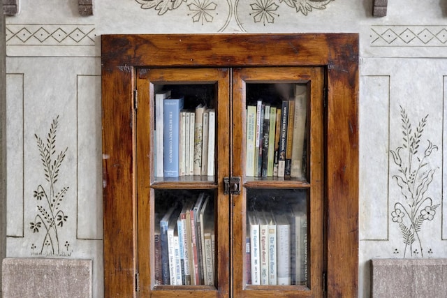 1848 W Cermak Rd Unit 3, Chicago, IL 60608 - detailed view of french doors