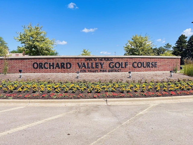 2467 Worthington Dr, Aurora, IL 60506 - view of community / neighborhood sign