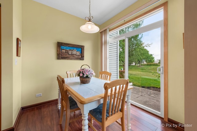937 Emerald Dr, Pingree Grove, IL 60140 - dining room featuring baseboards and wood finished floors