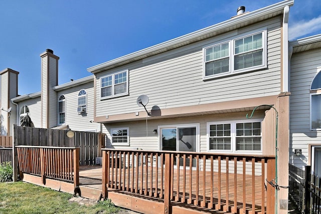 633 Ascot Ln, Streamwood, IL 60107 - back of property featuring a wooden deck