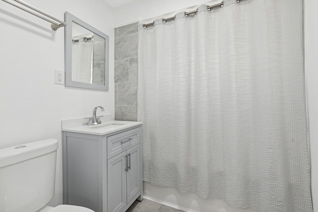 334 153rd St, Calumet City, IL 60409 - full bathroom featuring vanity and shower / bath combination with curtain