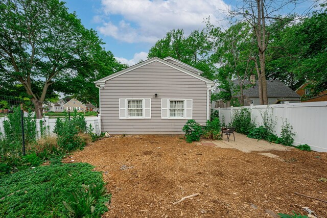 2304 Jackson St, Rockford, IL 61107 - photo 26