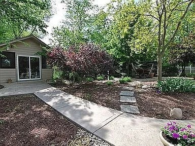 9417 W Steger Rd, Frankfort, IL 60423 - view of yard featuring a patio