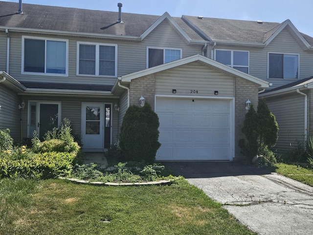 904 N Oak Creek Dr, Genoa, IL 60135 - photo 1