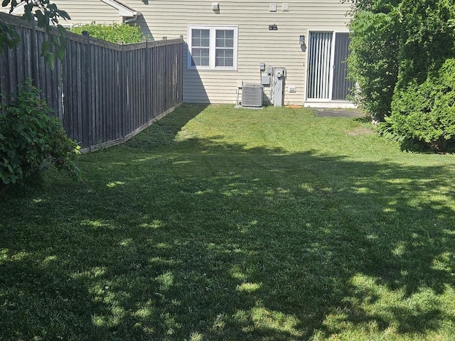 904 N Oak Creek Dr, Genoa, IL 60135 - photo 12
