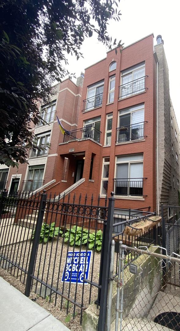 2447 W Walton St Unit 2, Chicago, IL 60622 - view of building exterior
