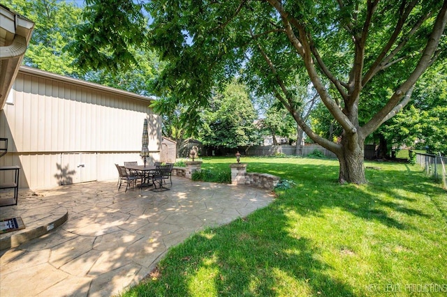 24106 W Pheasant Chase Dr, Plainfield, IL 60544 - fenced backyard with a patio area