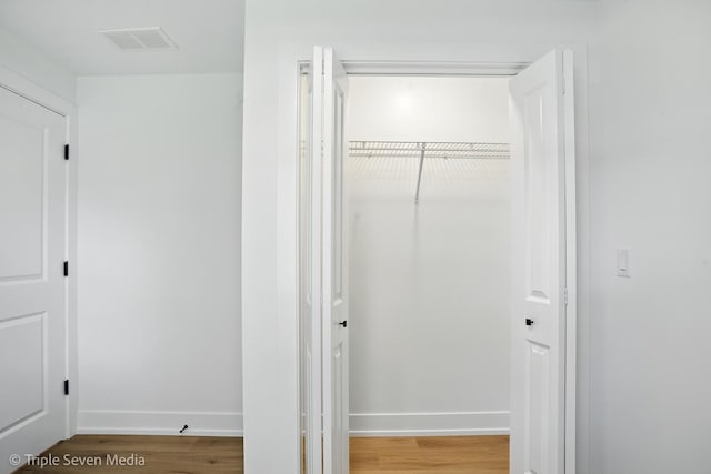 8100 Lockwood Ave, Burbank, IL 60459 - view of closet