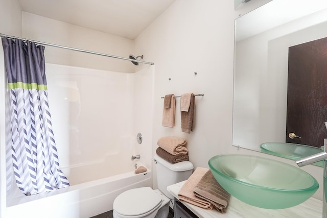 2069 Willow Brook Dr, Bourbonnais, IL 60914 - full bath with vanity and shower / tub combo with curtain