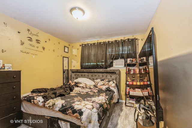 13937 S School St, Riverdale, IL 60827 - bedroom with wood finished floors