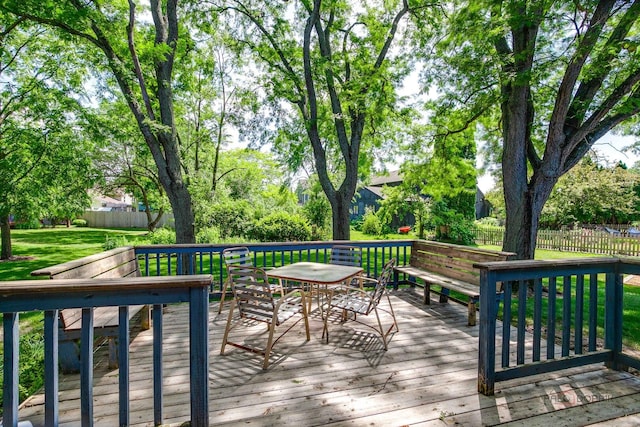 400 Seafarer Dr, Third Lake, IL 60030 - deck featuring outdoor dining space