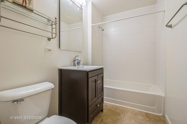 3944 N Claremont Ave Unit 303, Chicago, IL 60618 - photo 18