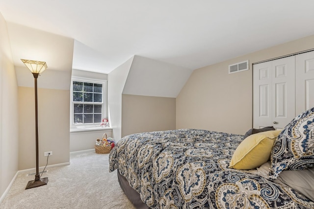 5618 Marietta Dr, Crystal Lake, IL 60014 - bedroom featuring carpet flooring, a closet, and lofted ceiling