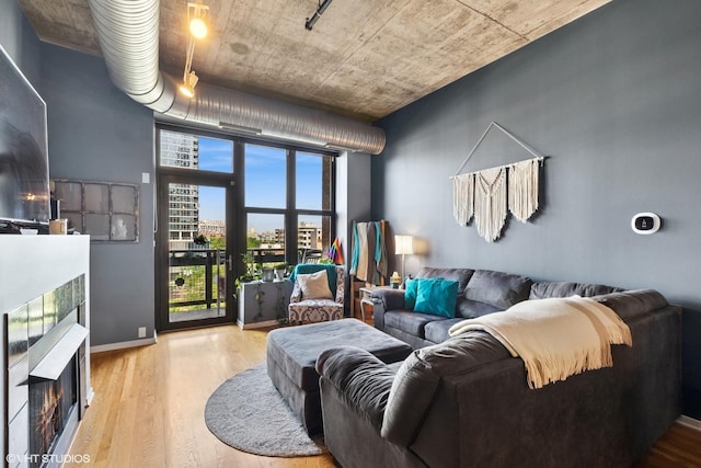 849 N Franklin St Unit 603, Chicago, IL 60610 - photo 2