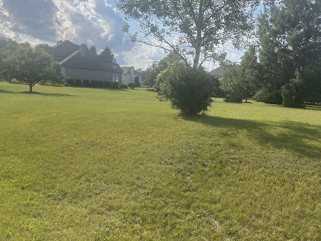 6618 Burning Tree Cir, Mchenry, IL 60050